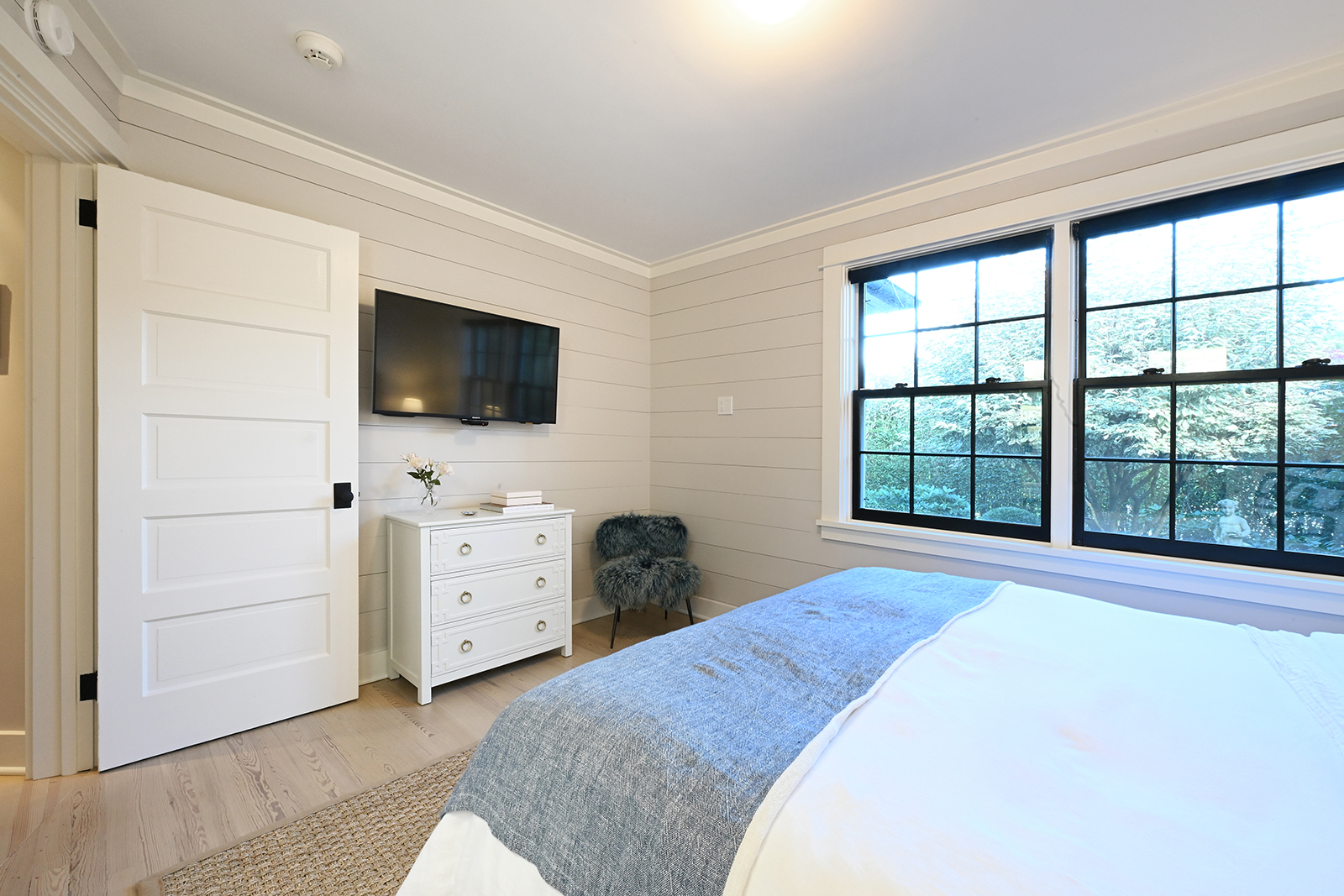Southampton village guest bedroom